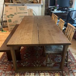 Dininf/Kitchen table