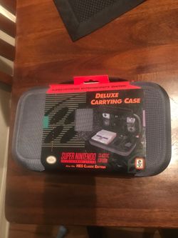 Super Nintendo deluxe carrying case for Nintendo mini