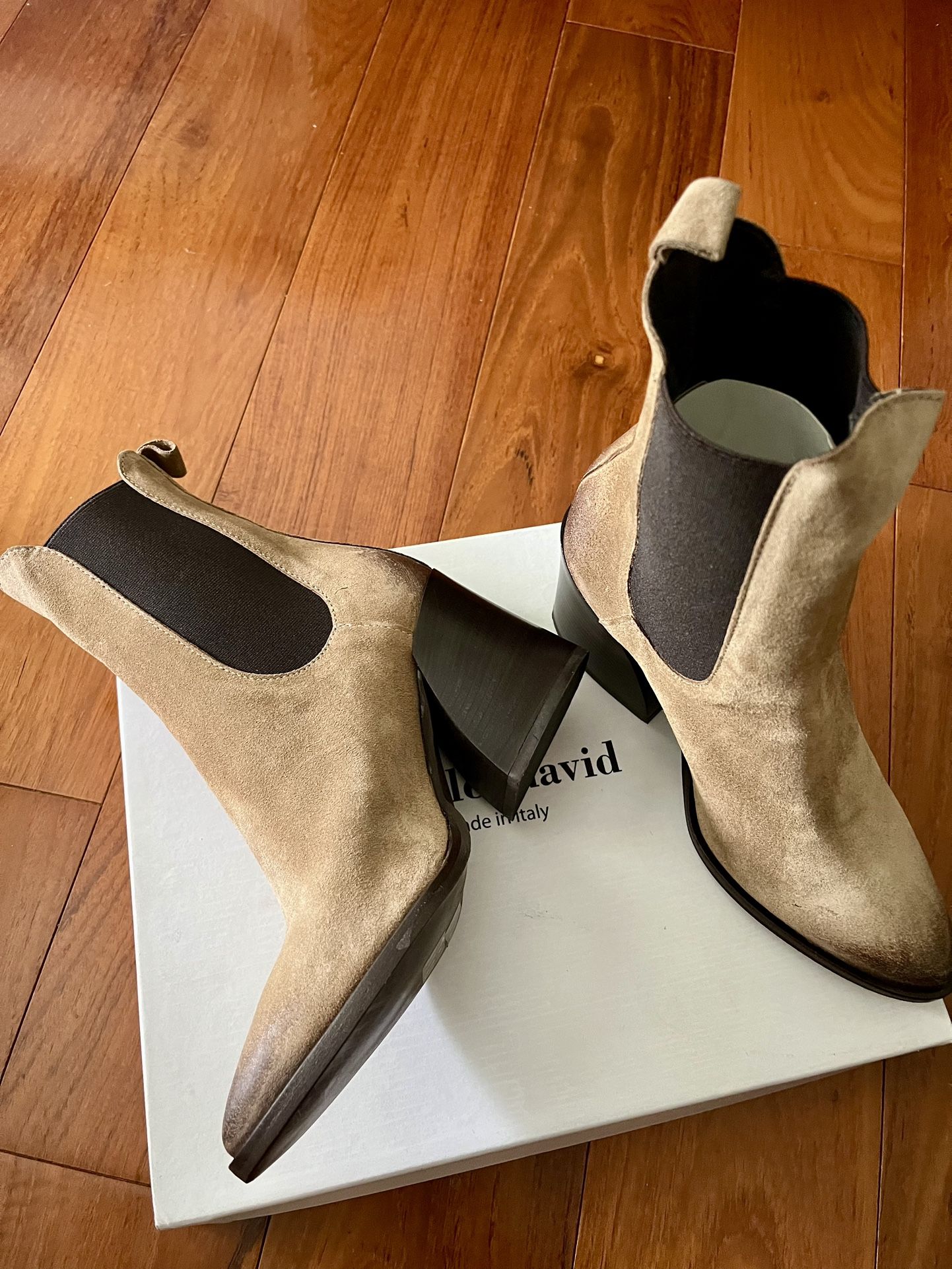 Charles David Boots