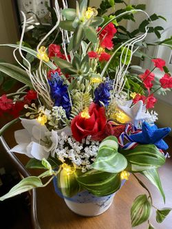 Handcrafted Patriotic Lighted Floral Decor