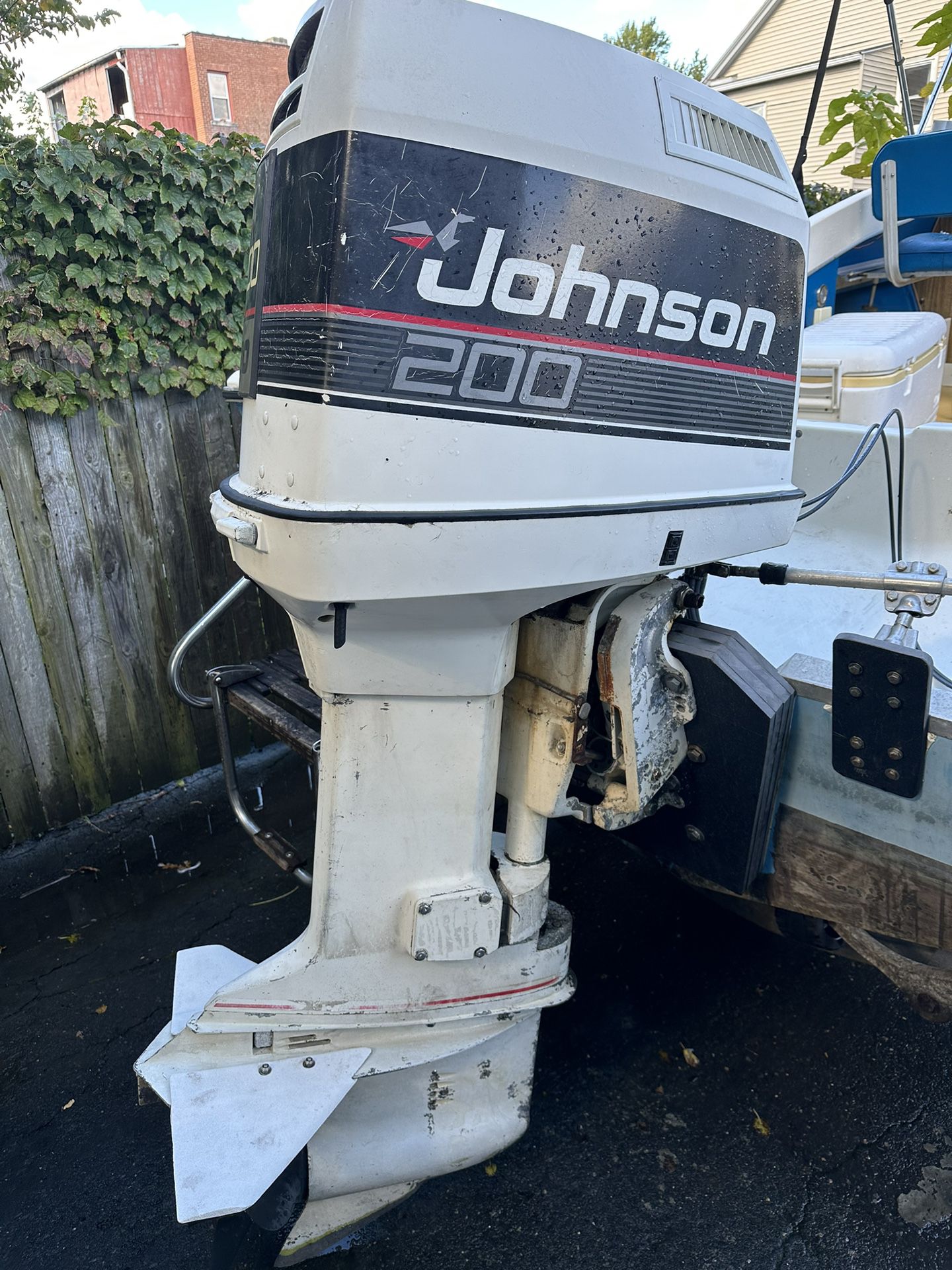 1986 Johnson Outboard 200 HP