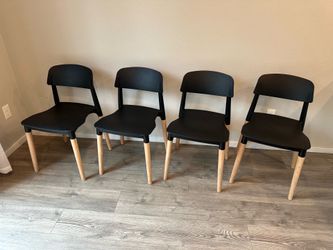 4 Chairs