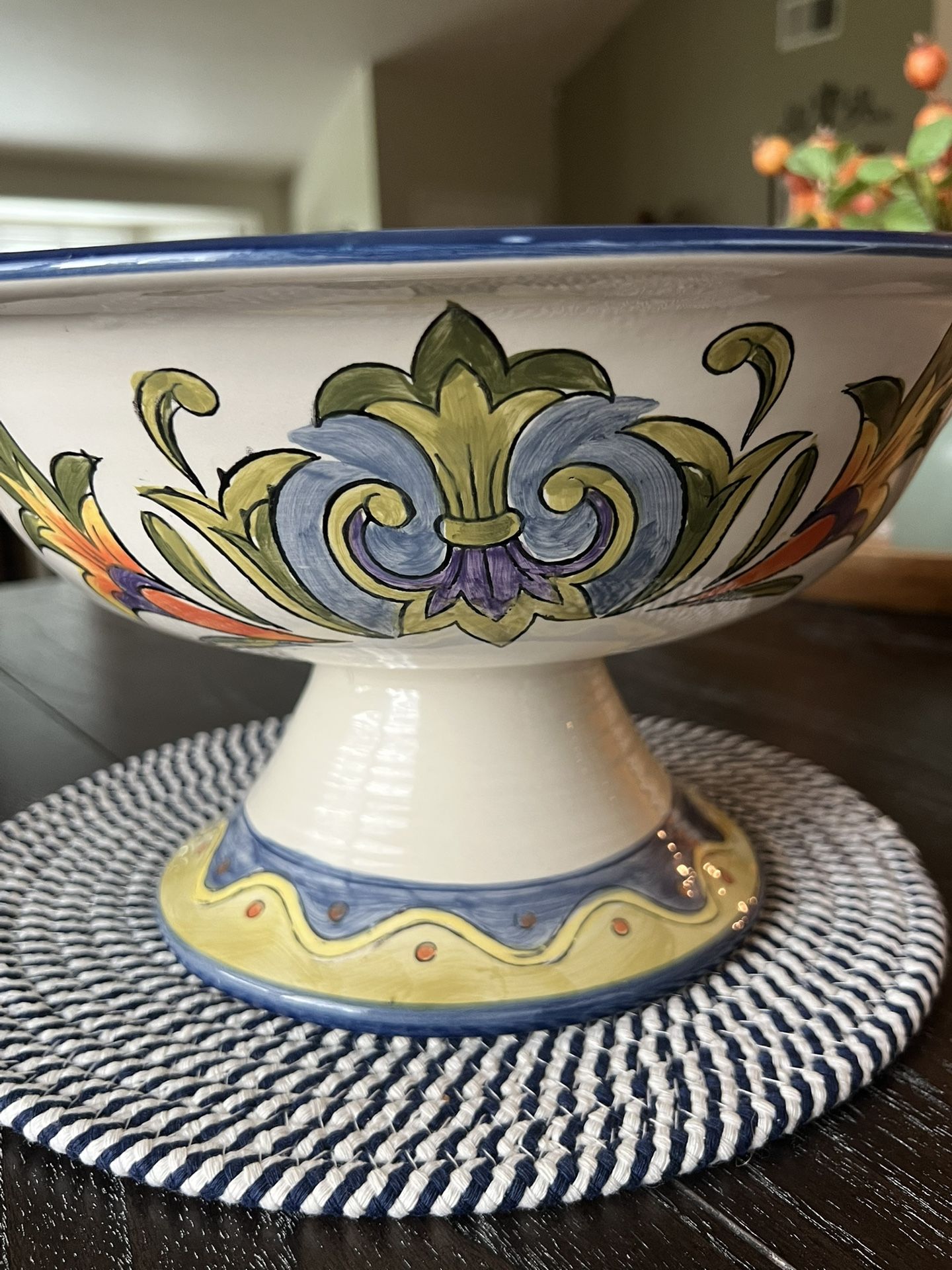 Ceramic Pedestal Bowl