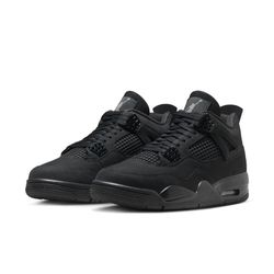 Retro Jordan 4 Black Cats