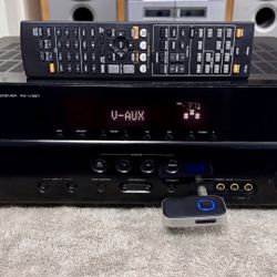 YAMAHA RX-V367 5.1-Channel 3D Digital Home Theater Receiver w/ Bluetooth Adapter in Great Condition