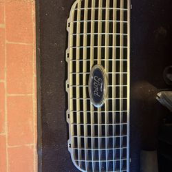 2003/2006 Ford Expedition Grille