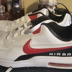 NIKE AIRMAX LTD 3