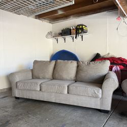 Couch - Ashely Furniture 