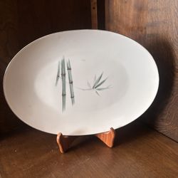 Asian Decor Plate In East Palmdale 