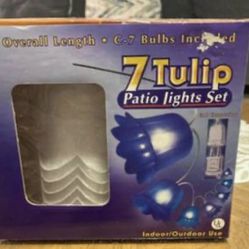 NEW 7 Tulip Patio light Set. String Lights.