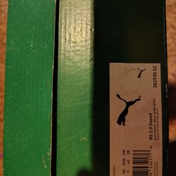 Puma tennis shoes