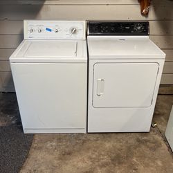 Older Good Working Washer And Dryer 