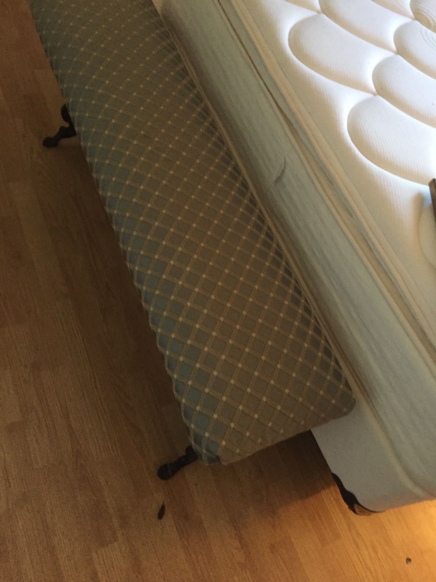 End of the bed bench with iron legs