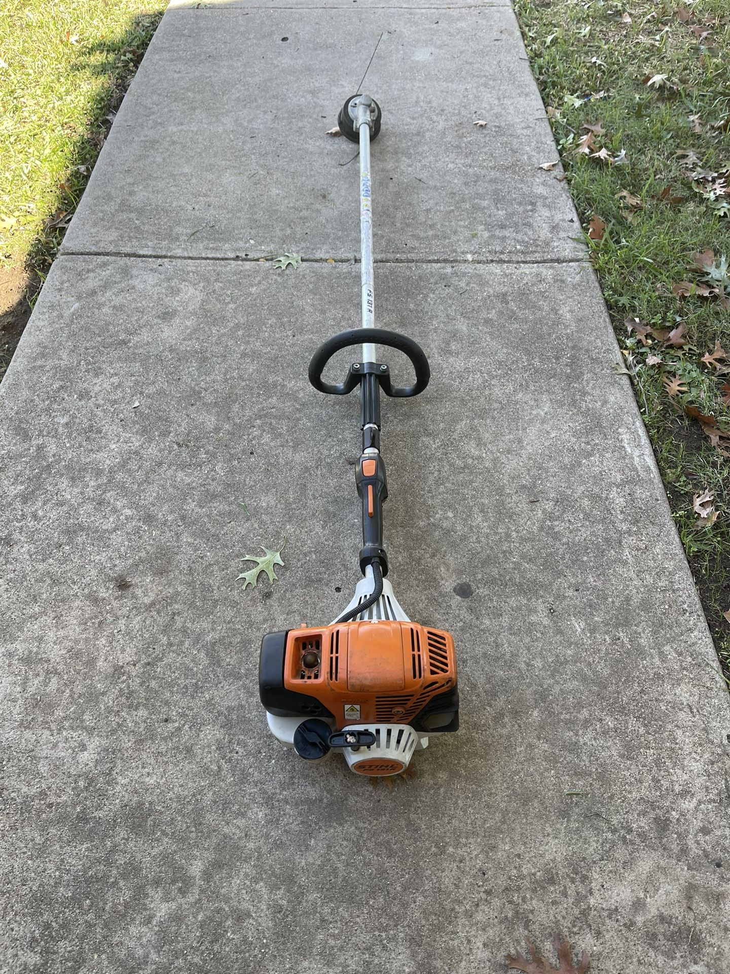 STIHL FS 131 R 16.5 in. Gas Brushcutter