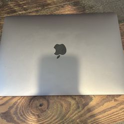 MacBook Pro 13in M1 A2338