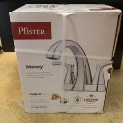 New Polished Chrome Bath Faucet Is New Only The Box Has A Little Water Damage Like Stains 
