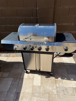 4 burner gas grill with side burner