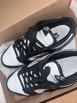 Nike Panda Dunks size 10