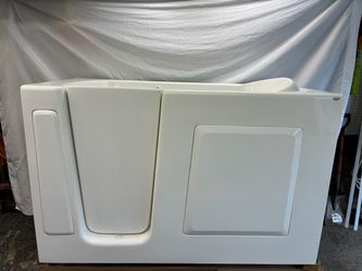 White Walk-In Bathtub with Side Door