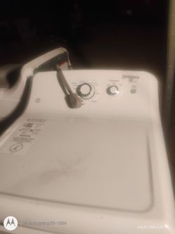 GE White Electric Dryer