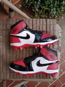New Air Jordan 1 Mid TD men size 8.5 Football cleats