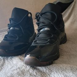 Jordan 11s