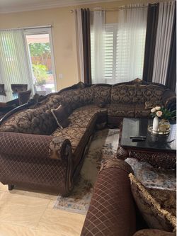 COUCH DARK BROWN