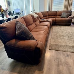 Large L-Shaped Reclining Sectional Couch – Power + Manual Seats – $185 (North Fontana)