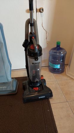 Eureka power speed vacuum