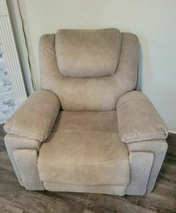 Sofa Love Seat And Chair Recliner FURNITURE SET