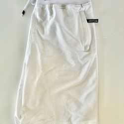 CK white sports/ running shorts zipper pockets 32 size elastic waist long strings