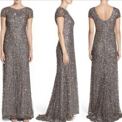 Brand New Adrianna Papell Elegant Gray / Silver Sequined Evening Gown in size 6P