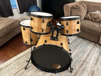 Refurbished Pearl Forum 5 piece shell pack