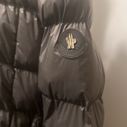 Moncler Puffer Jacket 
