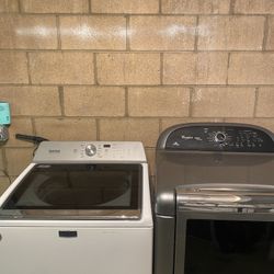 Washer And Gas Dryer 