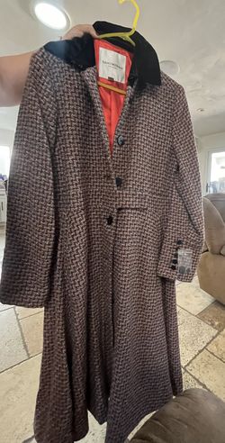 New Women’s Coat 