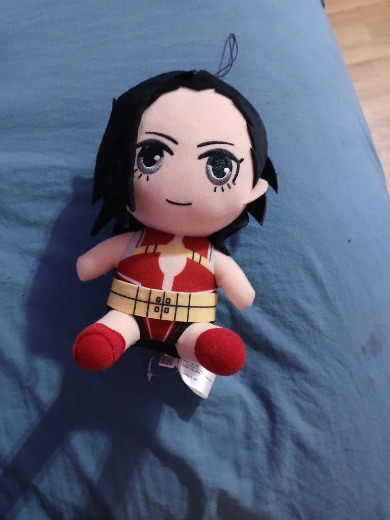 Momo Yaoyorozu Plushie