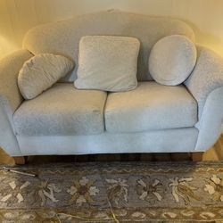 White on White Plush Sofa And Loveseat