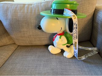 Knott’s Campsite Snoopy Popcorn Bucket