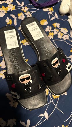 Karl Lagerfeld Paris Women's Jeslyn Slide sandals