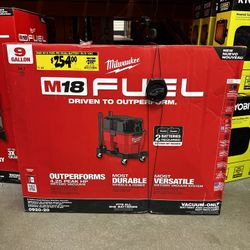 Milwaukee M18 FUEL 9 Gal. Cordless DUAL-BATTERY Wet/Dry Shop Vacuum with Filter, Hose, and Accessories