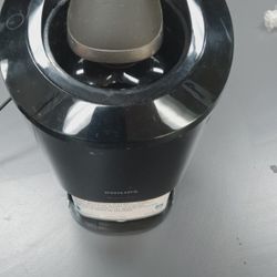 Philips Norelco Shaver 8000 Wet & Dry Electric Shaver & Clean Pod