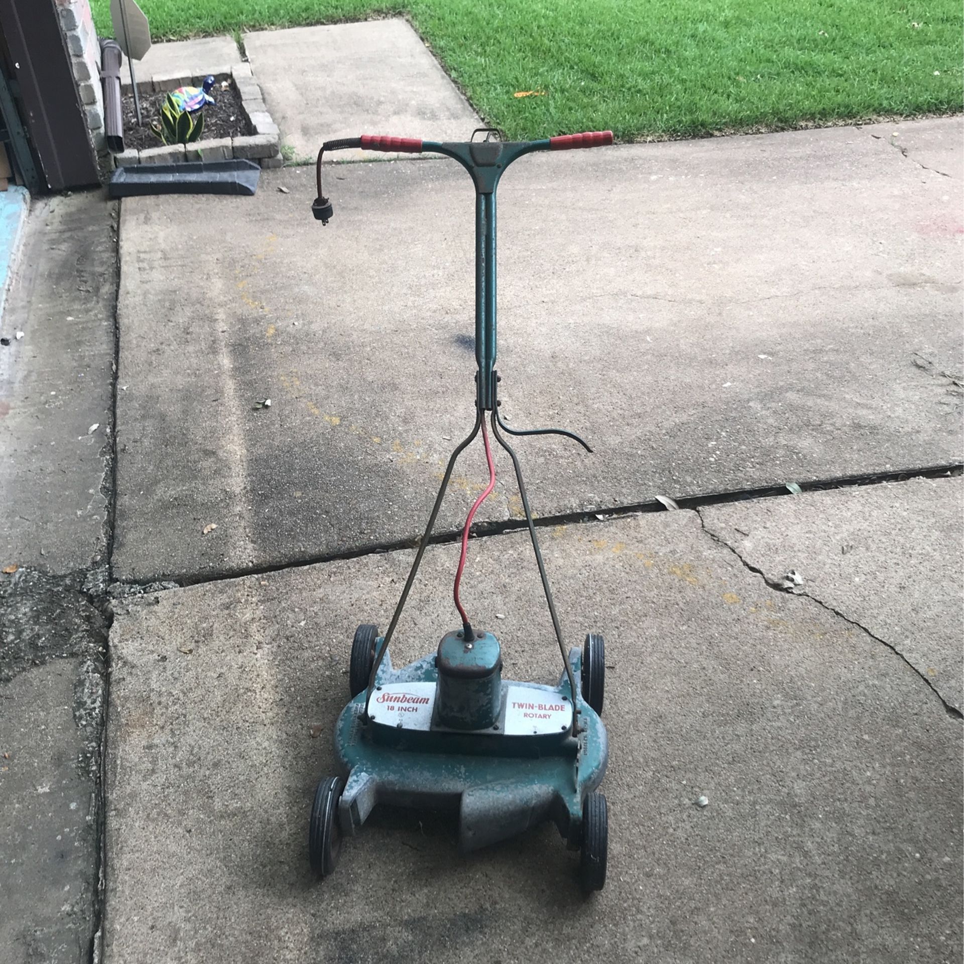 1950s sunbeam antique electric lawnmower