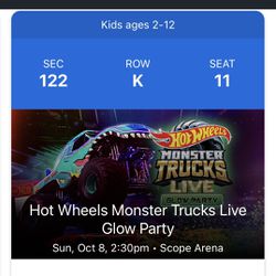 3x Hot Wheels Monster Trucks Live Glow Party 
