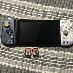 Nintendo Switch , no Dock , comes as is with the 2 games