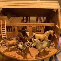 Wooden Toy Barn 