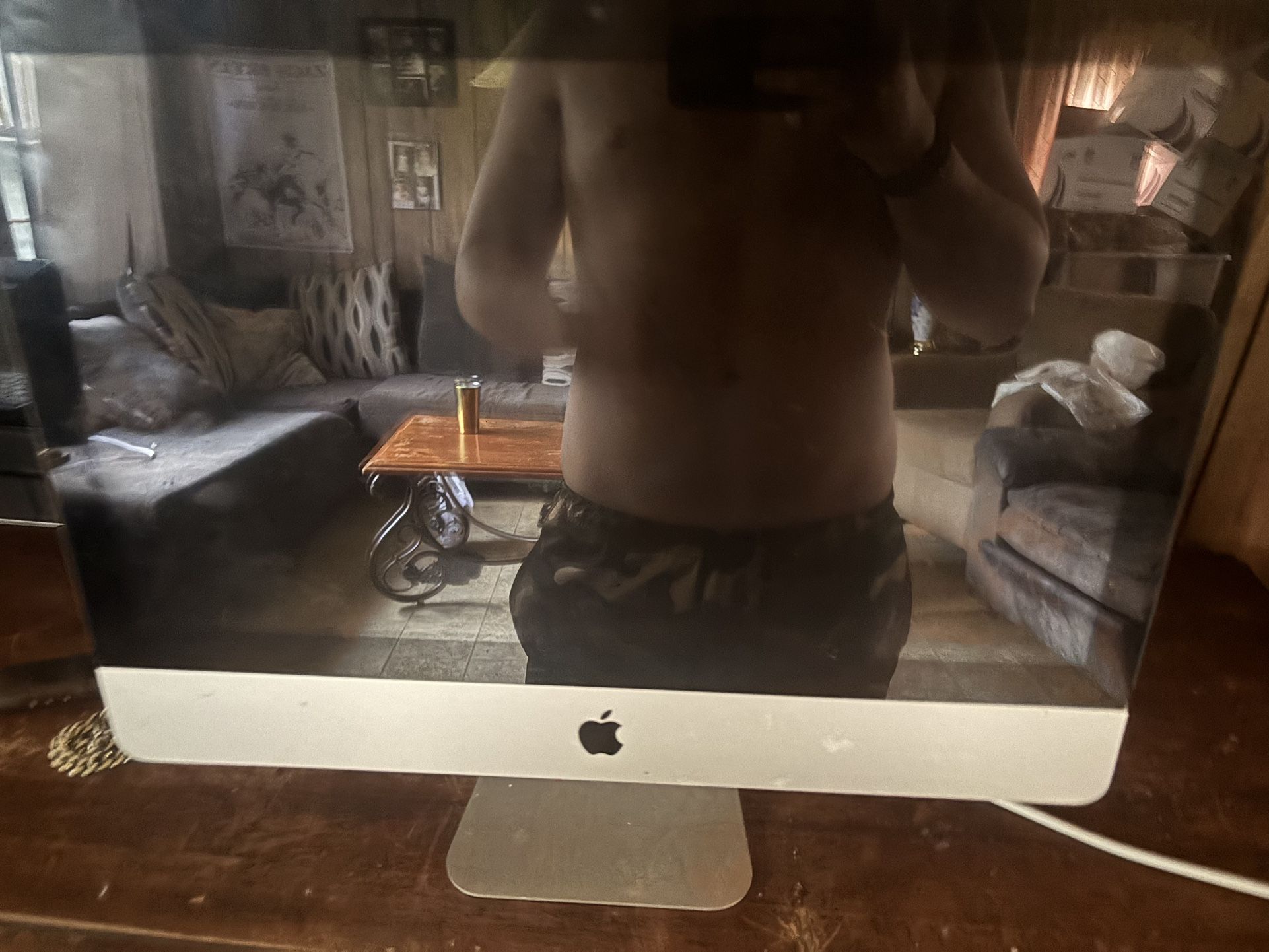 Apple Desktop Computer