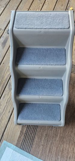 Dog stairs