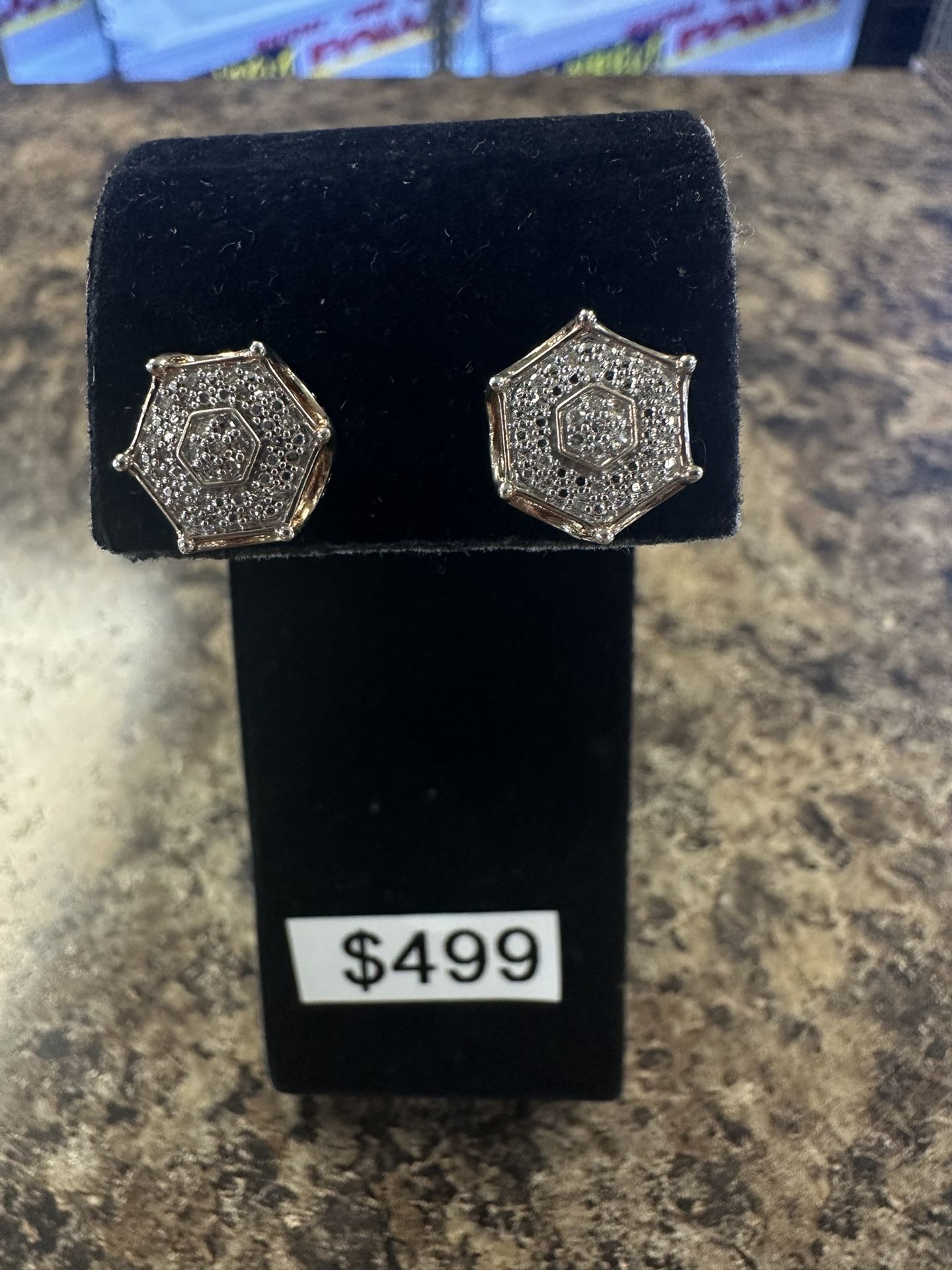14k Stud Earrings Diamond Chips 