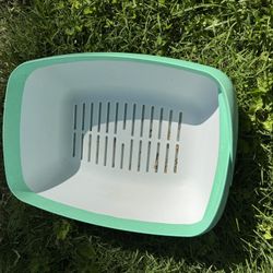 FREE Cat Litter Box